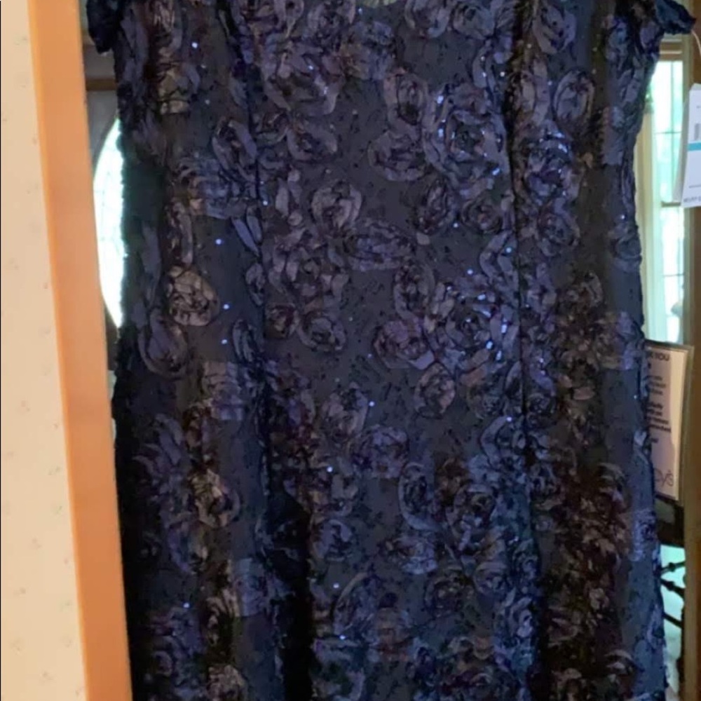 Alex Evenings dress